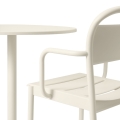 Linear-steel-armchair-cafe-table-round-70-h73-off-white-detail-Muuto-5000x5000-hi-res_(150).jpg