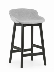 NORMANN COPENHAGEN hoker/stołek barowy tapicerowany HYG BARSTOOL H:65cm - drewniana podstawa - warianty